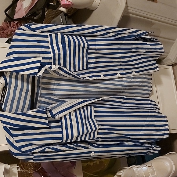 ❌️SOLD❌️ Blue + white striped shirt - jacket - summer cottage - Picture 3 of 5